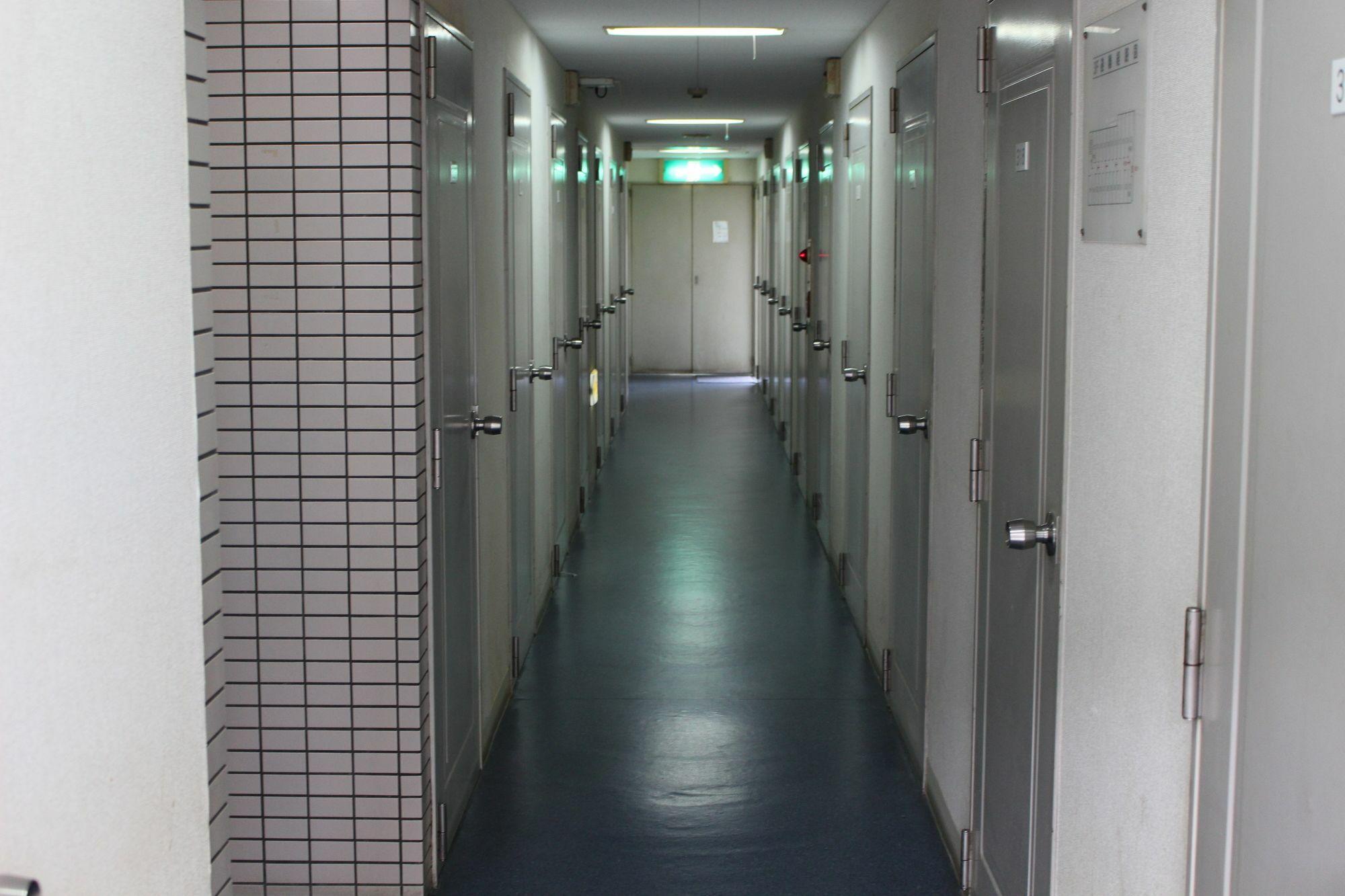 次元舰队酒店 2* 大阪